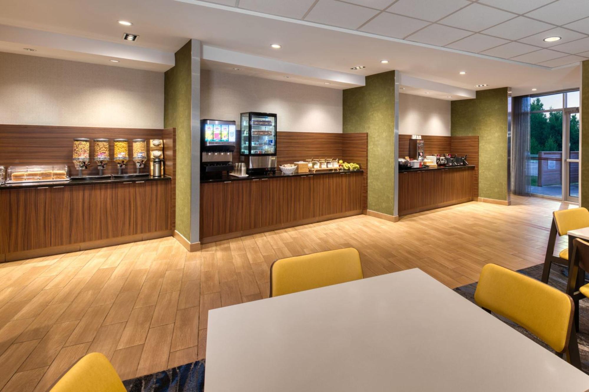 Fairfield Inn & Suites By Marriott Moncton Luaran gambar