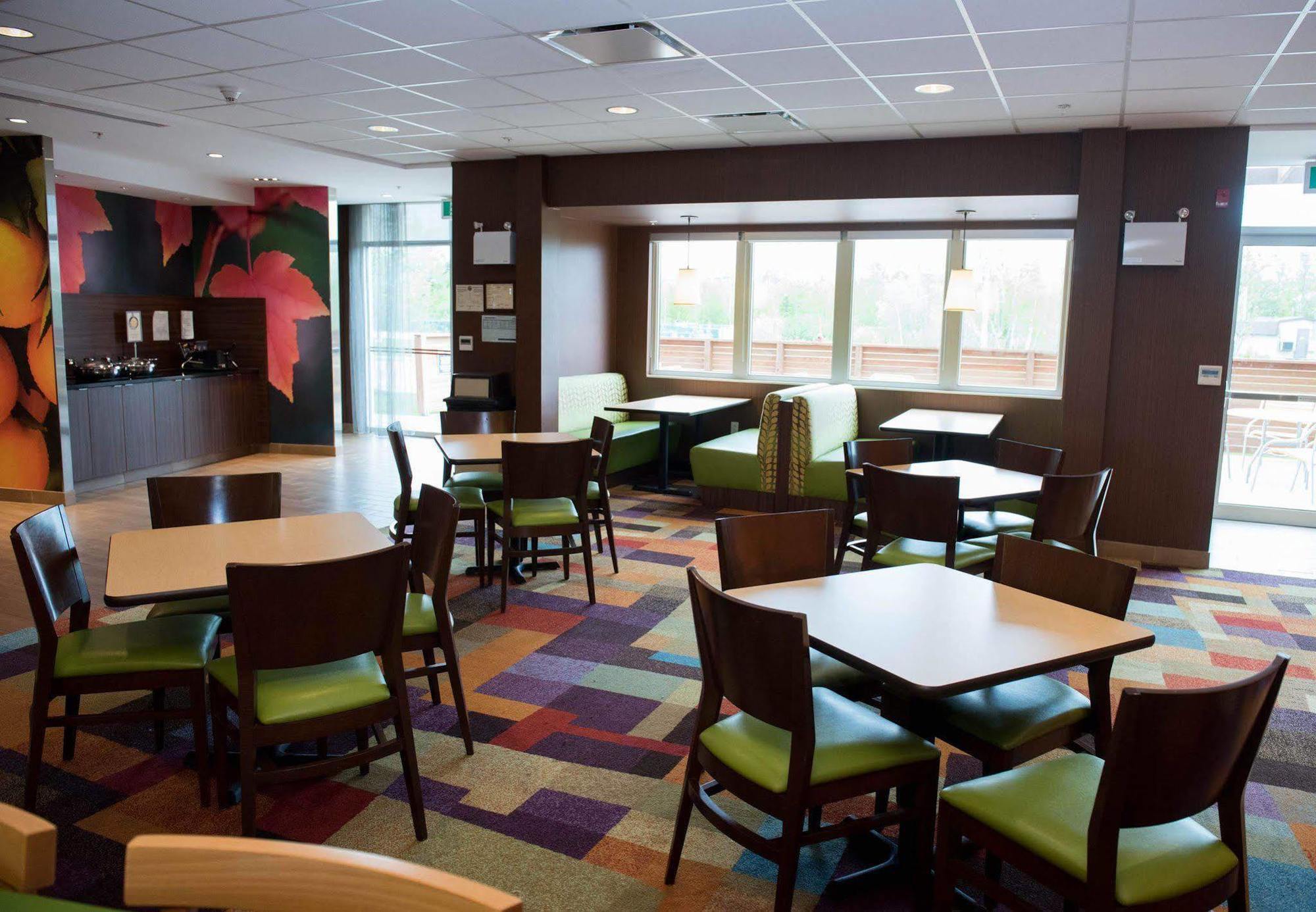 Fairfield Inn & Suites By Marriott Moncton Luaran gambar